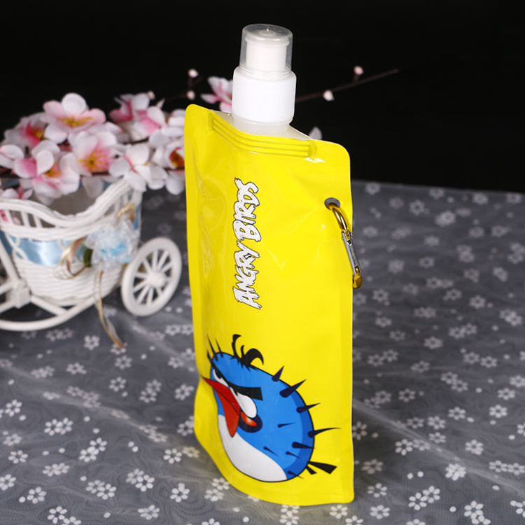 Foldable Outdoor Water Spout Pouch