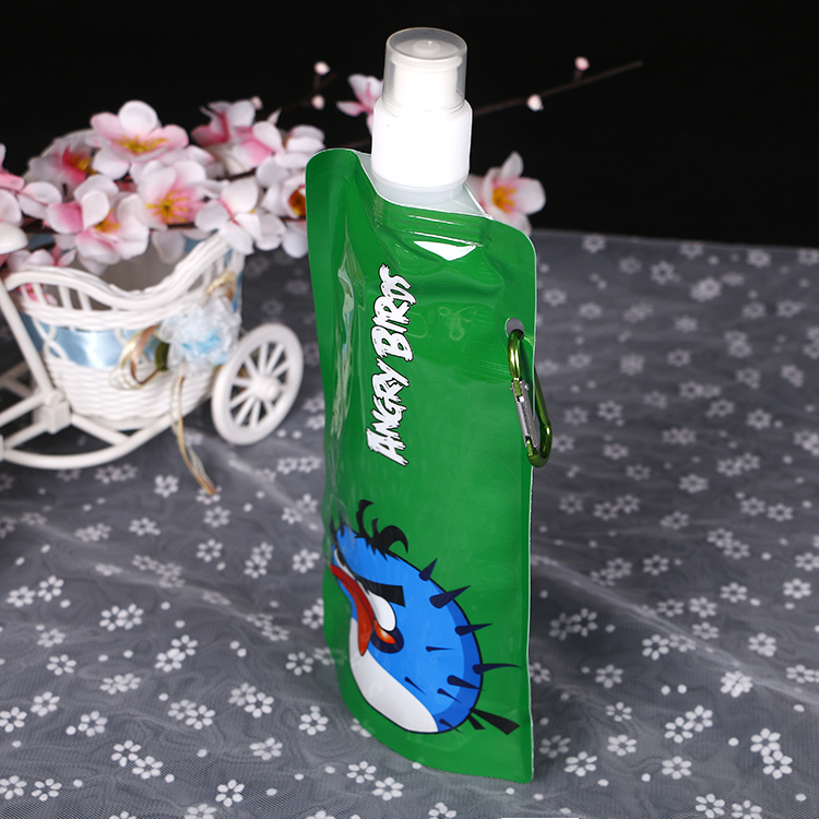 Foldable Outdoor Water Spout Pouch